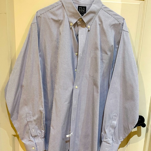 Dress shirt - Picture 1 of 2